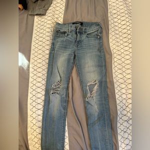 Express Mid-Rise Jegging